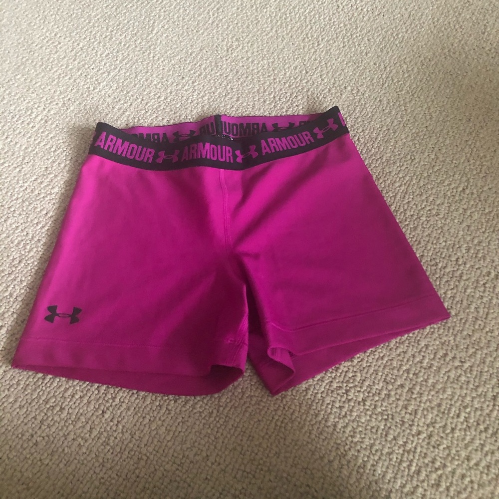 Women’s Medium- Under Armour spandex shorts.